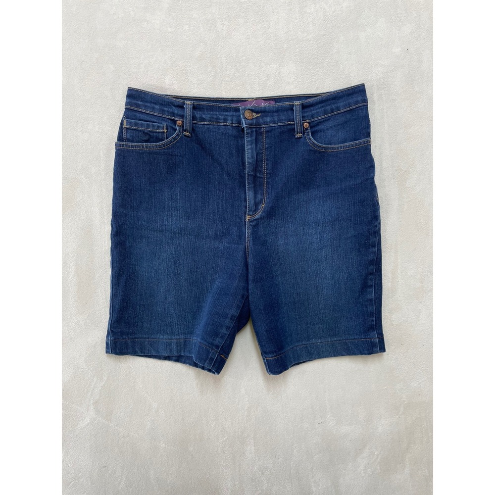 Gloria Vanderbilt Amanda Denim Shorts Womens 10 Blue High Rise Bermuda Stretch